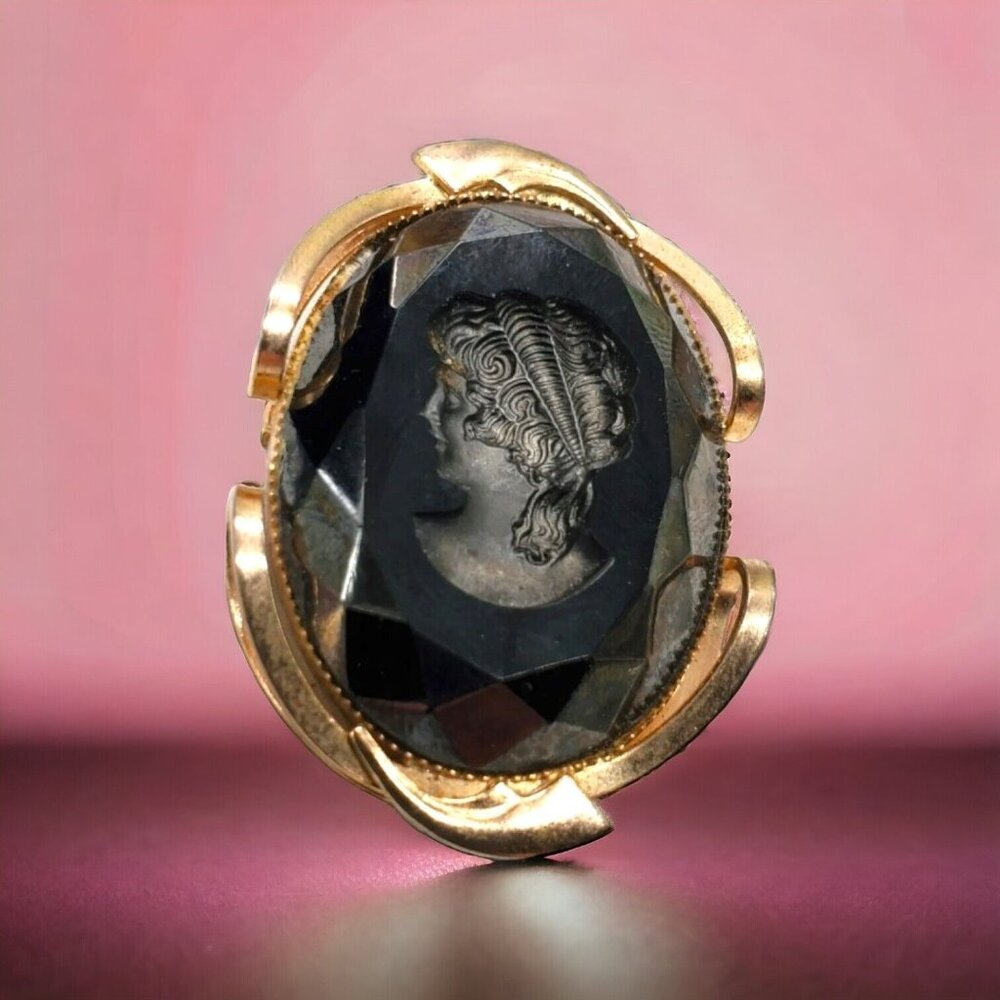 Vtg Black Hematite Cameo Brooch Pendant Left Facing Art Deco Gold Tone Black